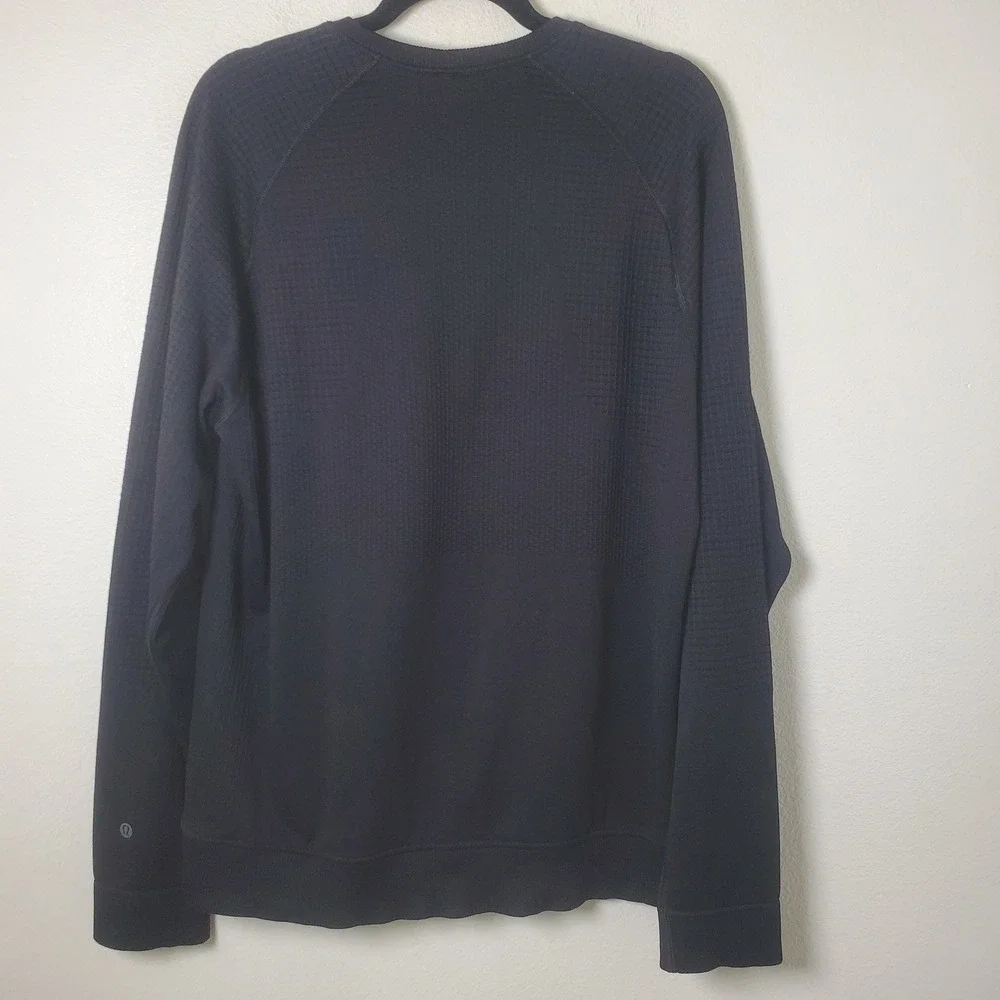 Lululemon Engineered Warmth Long Sleeve Crewneck Black Pullover Sweatshirt Mens